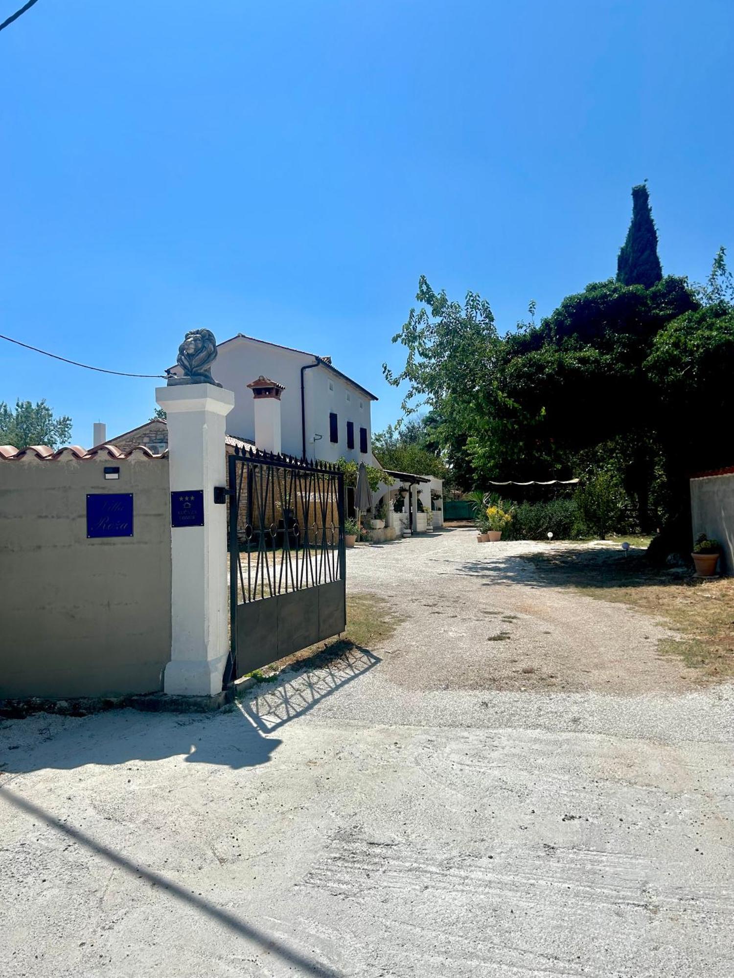 Villa Roza Rebici