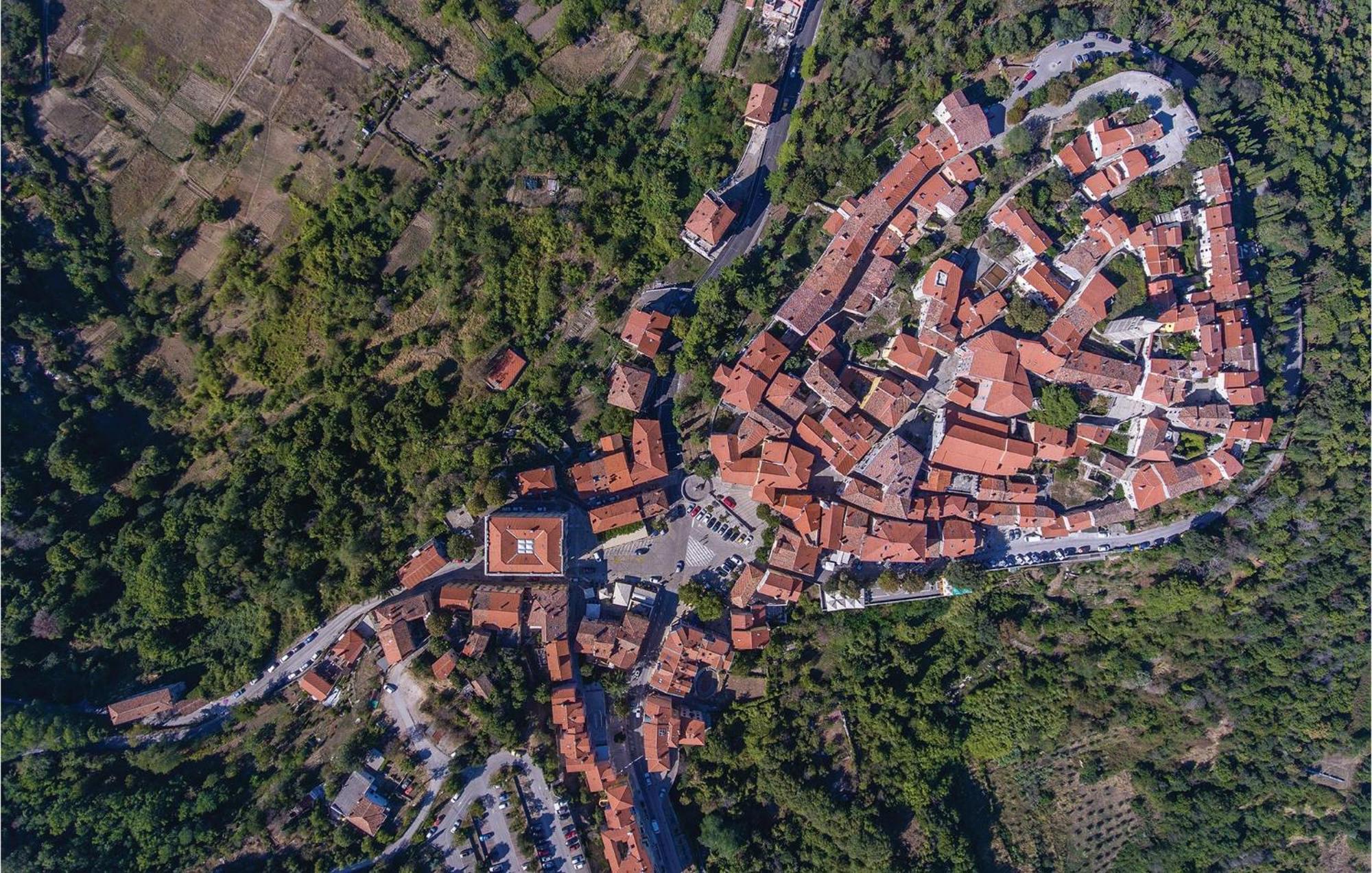 Holiday home Stunning Home In Labin With Jacuzzi Koromacno