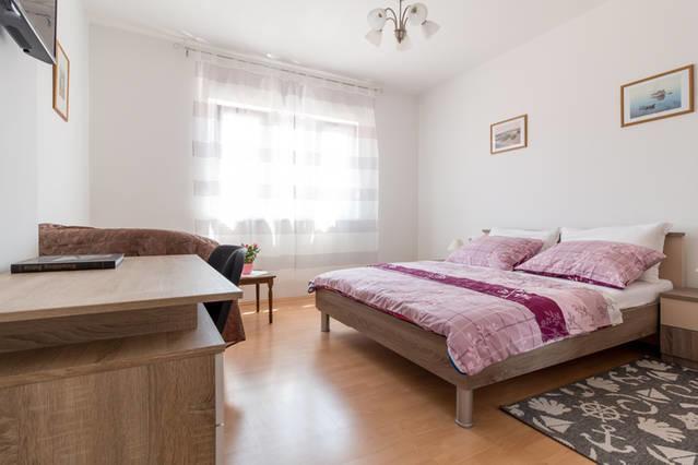 Ivana Apartment Pula