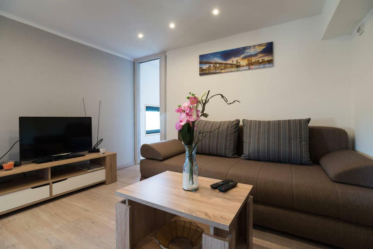 Apartman Mrkonjic 2* Pula