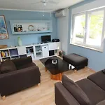 Apartment Maestral