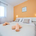 Apartments And Rooms Camaiore