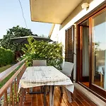 Apartments Volarevic