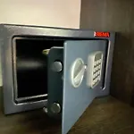 Iris Studios