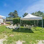 Nives Mare Holliday House