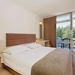 Hotel Mediteran Plava Laguna