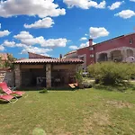 House Peroj 705