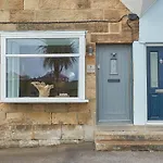 Host & Stay - The Cottage, Marske