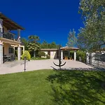 Apartments Saladinka