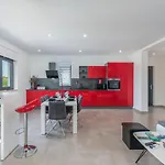 Pleasant Holiday Home In Novigrad