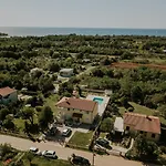 Villa Anica
