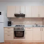 Apartments Saladinka