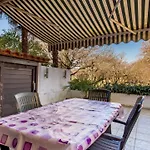 Rona Apartment Porat