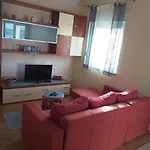 Cozy Apartment Edvin In Medulin