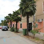 Apartment In Porec/Istrien 36967