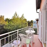 Apartments Miro 636