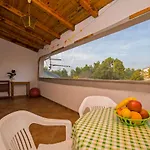 Apartment Gogic