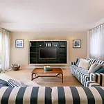Villa Ginevra By Hmz Villas
