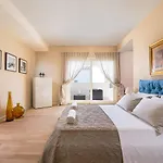 Villa Ginevra By Hmz Villas
