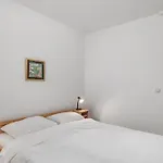 Rona Apartments Volta