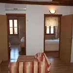 Apartment 52