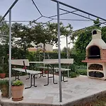 Apartment Thea