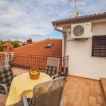 Apartment Luciana 2