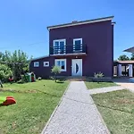 Villa Nina