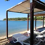 Tamaris, 600 M From The Beach