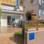 Meressa Leonardo Apartment