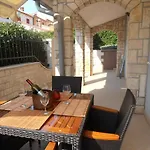 Apartman Ines 1