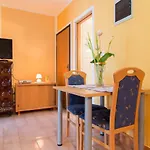 Apartments-Kristina-Fazana 2