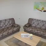Spacious Apartment In Rakalj With Garden