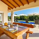 Villa Galadriel
