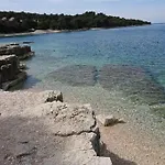Apartment Vesna For 2, Free Parking And Wi-Fi