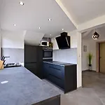 Relaxing Holiday House With Terrace Sea View