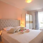 Holiday House Anamaria