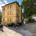 Apartment Adrija