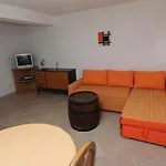 Apartments Rozi