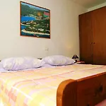 Apartments Mandica