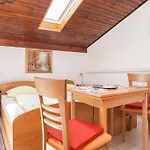 Get Away For 4 - Apartment