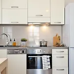 Karbonaca Apartments