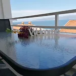4 Roses Apartment