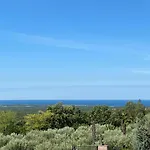 Villa Aurora