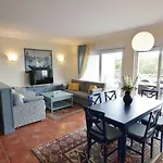 Luxury Apartment Pelargonija In Monterosso Resort