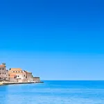 Studio Apartment In Porec With Terrace, Wifi