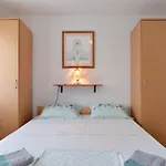 Apartments Vesna 836
