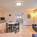 Iby Apartment