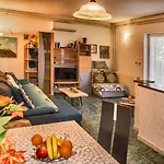 Apartment Lori