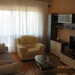 Aliana Apartment